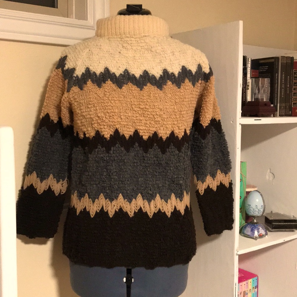 Vintage Color Block Chevron Sweater